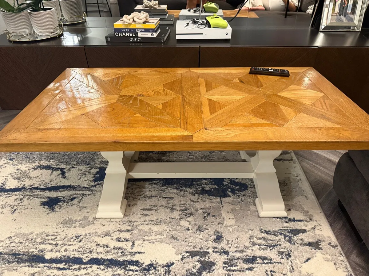 Coffee table - Image 1