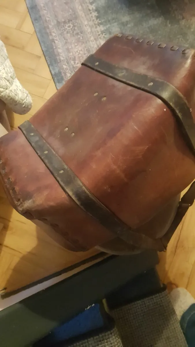 Vintage leather bag - Image 1