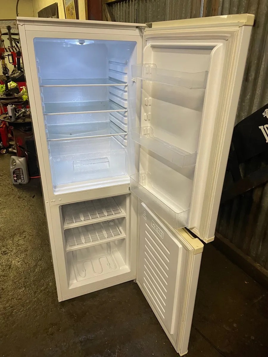 Fridge freezer - Image 2