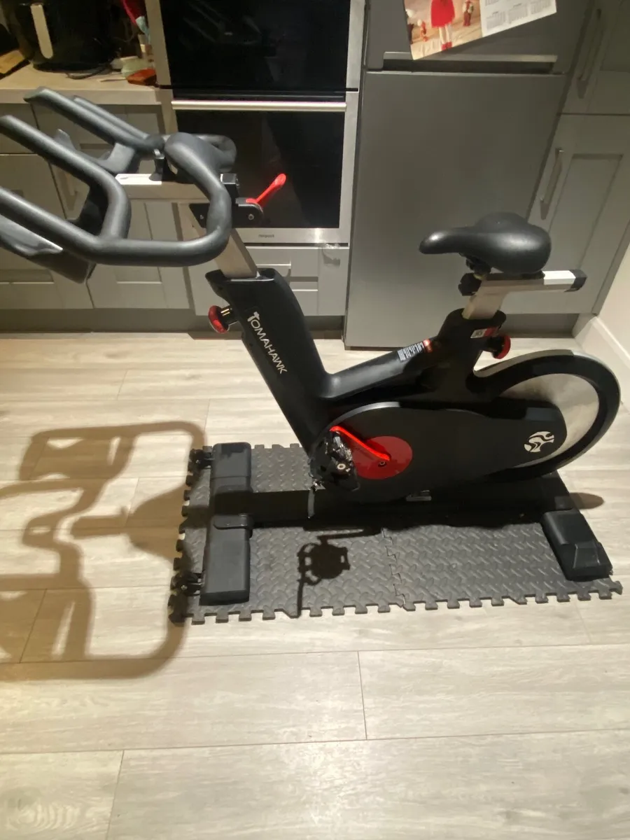 Exercise/spin bike - Image 1