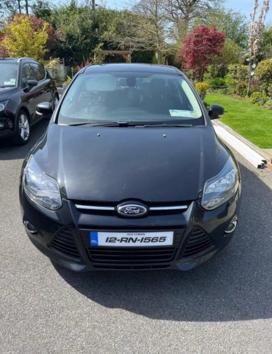 Ford Focus Titanium 2012 1.6TDI - Image 2