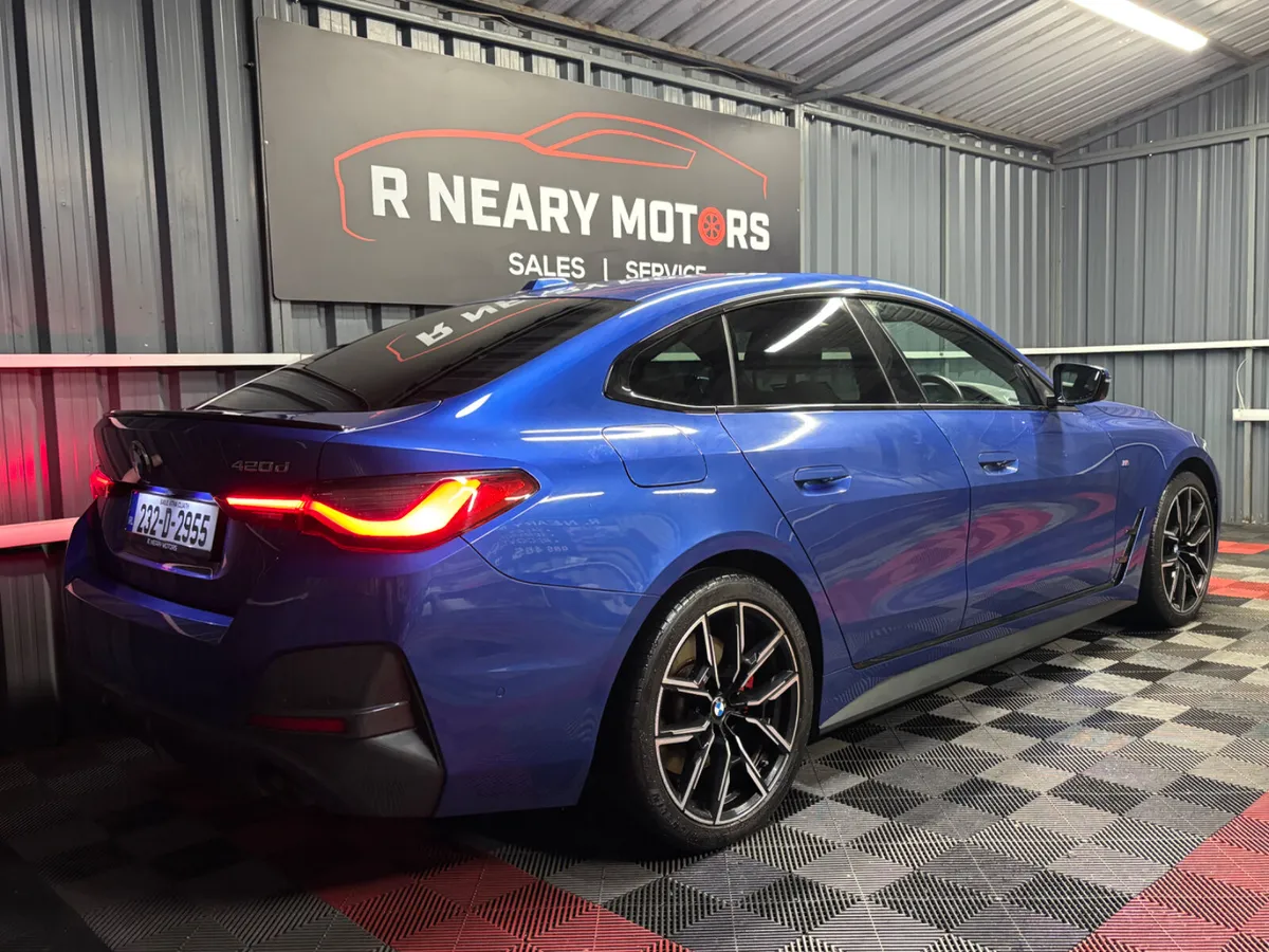 2023 232 BMW 4-Series 420D M-Sport Plus - Image 3