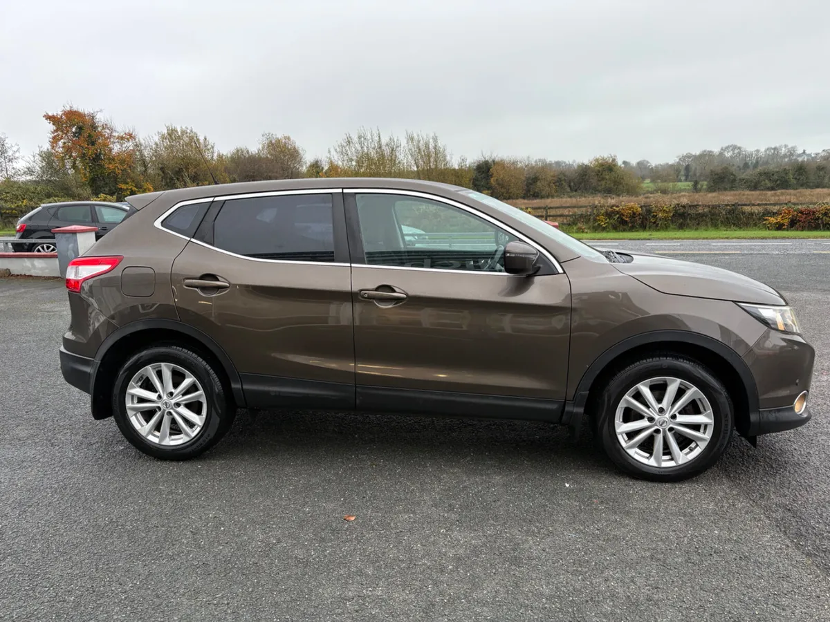 Nissan Qashqai 1.5DCi SV FSH 151 - Image 1