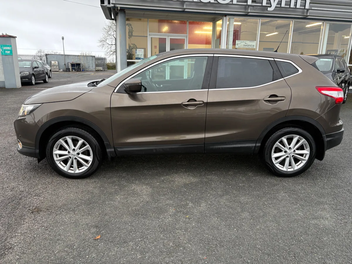 Nissan Qashqai 1.5DCi SV FSH 151 - Image 4