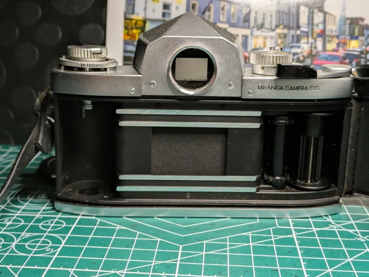 🎞️ Miranda Sensomat RE + 1.8/50mm lens - Image 4