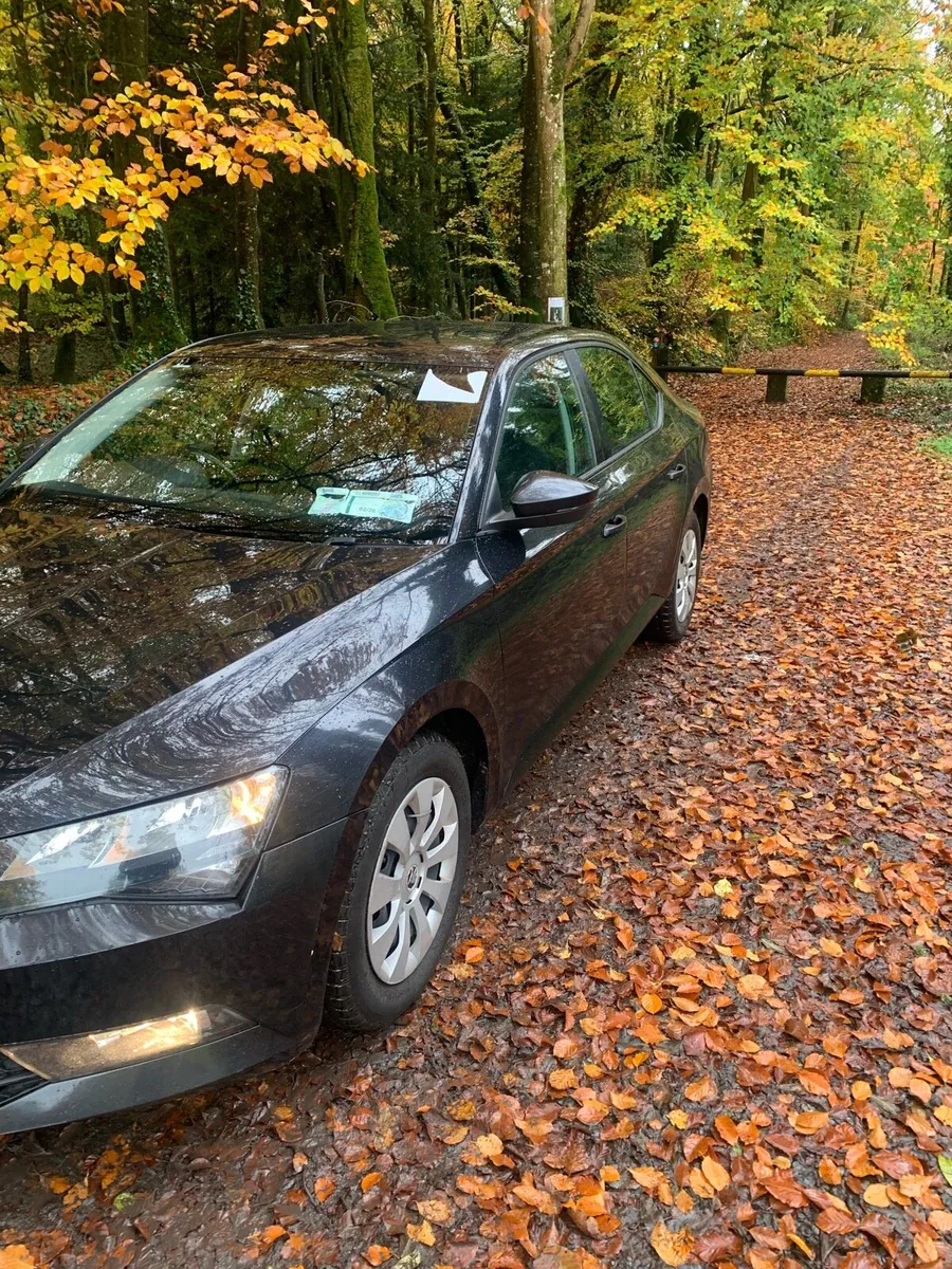 Skoda superb - Image 2