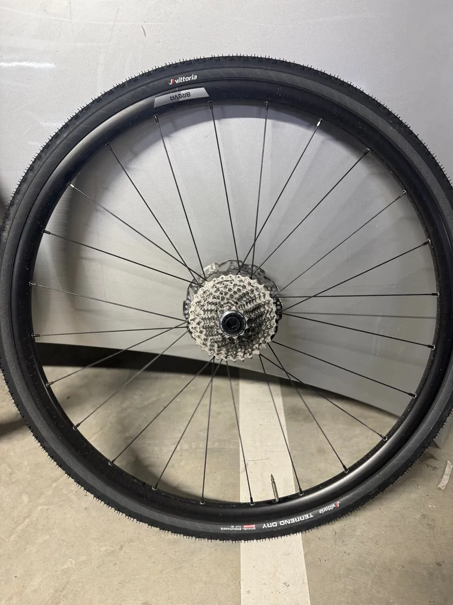 Bike wheel set road gravel - Image 4