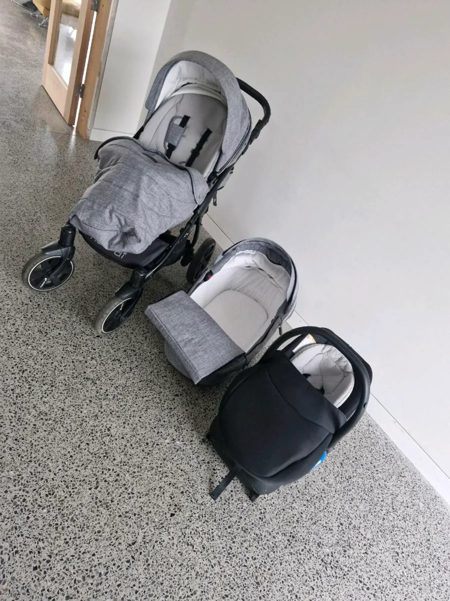 Noordi Fjordi 3 in 1 travel system - Dark Grey - Image 2