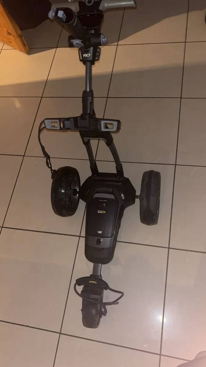Powacaddy fx7 - Image 1
