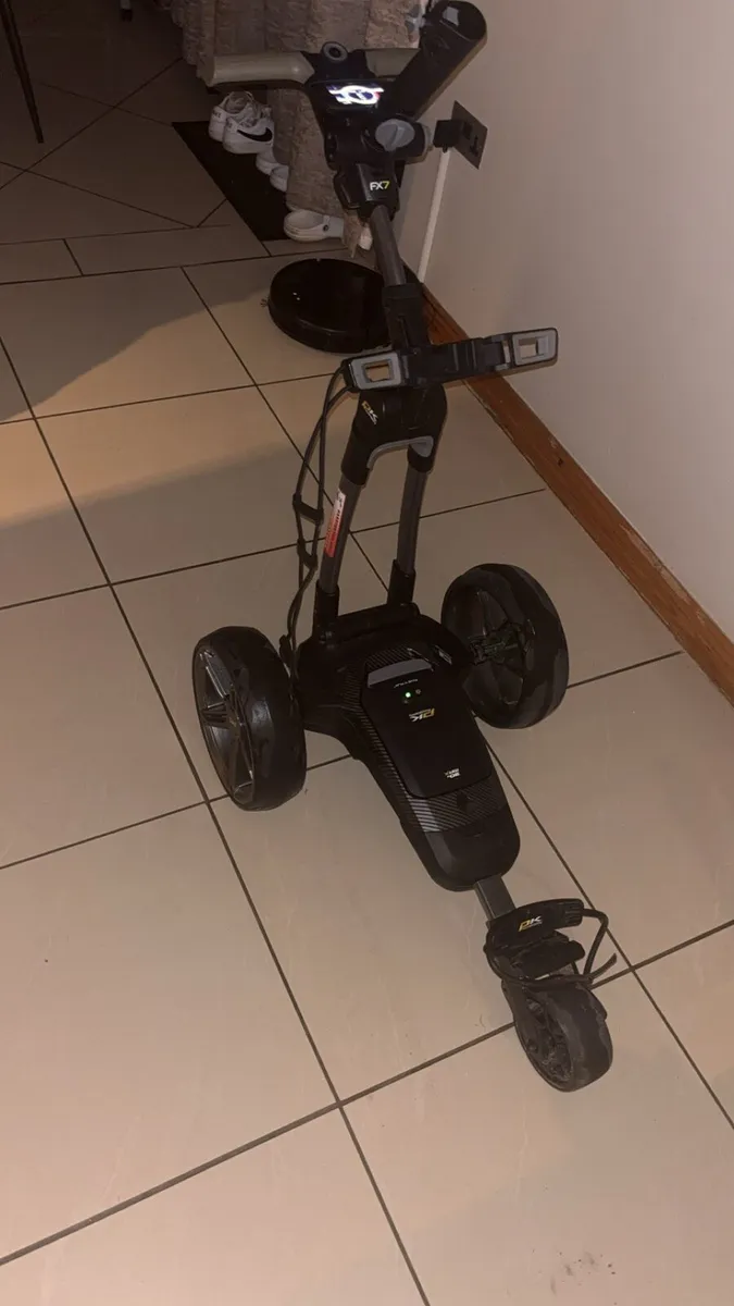 Powacaddy fx7 - Image 4