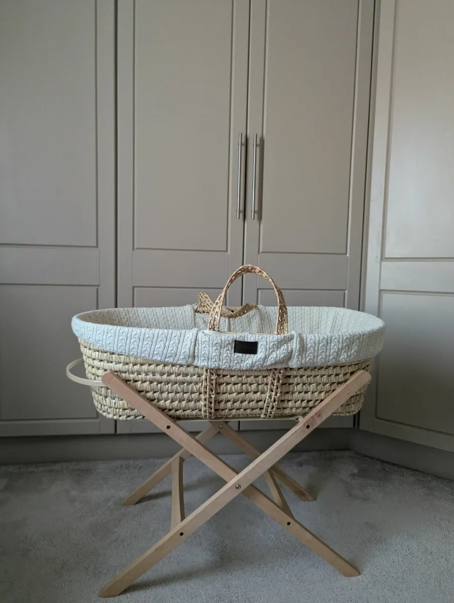Little Green Sheep Moses Basket Bundle