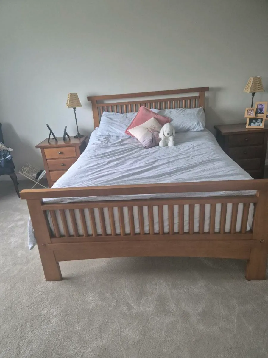 Double bed - Image 3