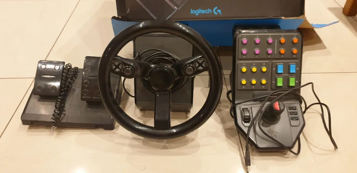 Steering wheel for PS4/5 - Image 3