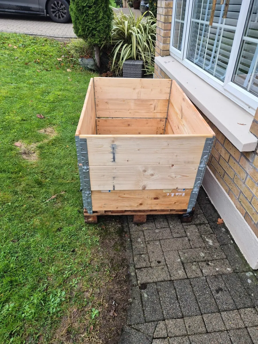 Pallet  Planter Collar Set,with pallet & Top Cover - Image 1