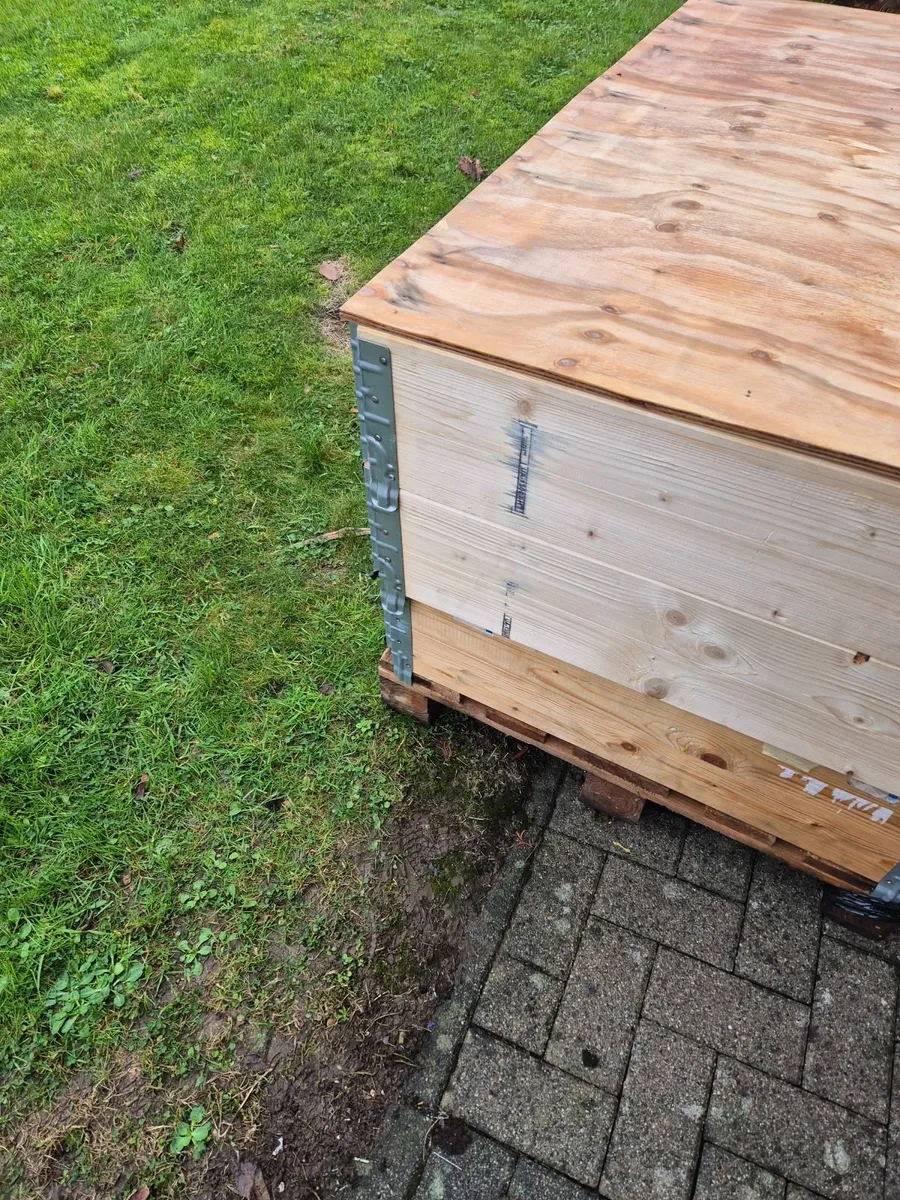 Pallet  Planter Collar Set,with pallet & Top Cover - Image 4