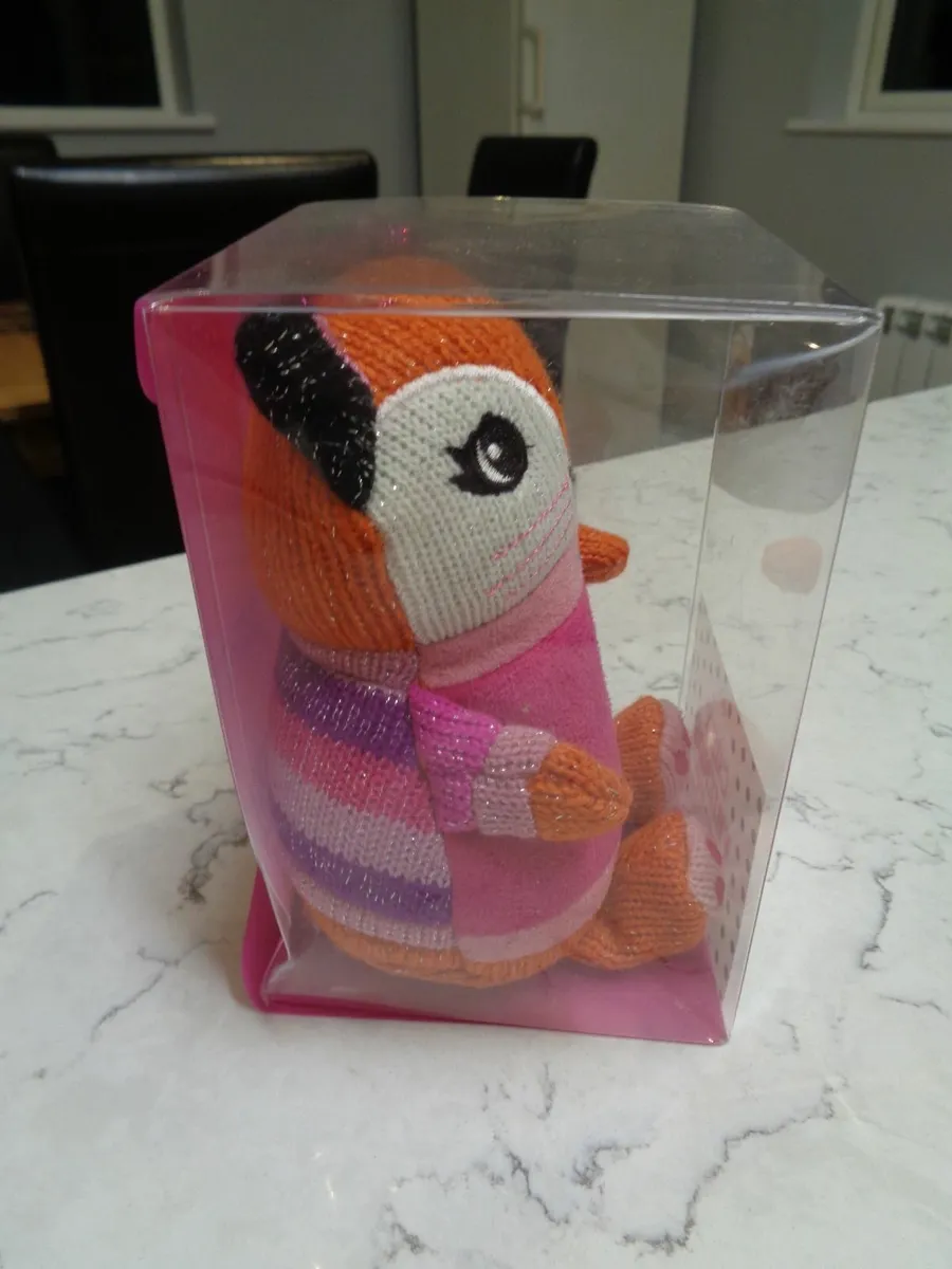 Cosy Friends Screen Wipe for Sale - Image 2