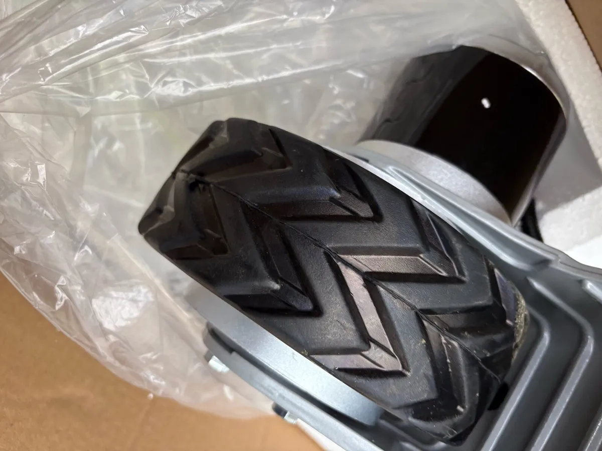 New 350W 12V electric Motorised Jockey Wheel - Image 2