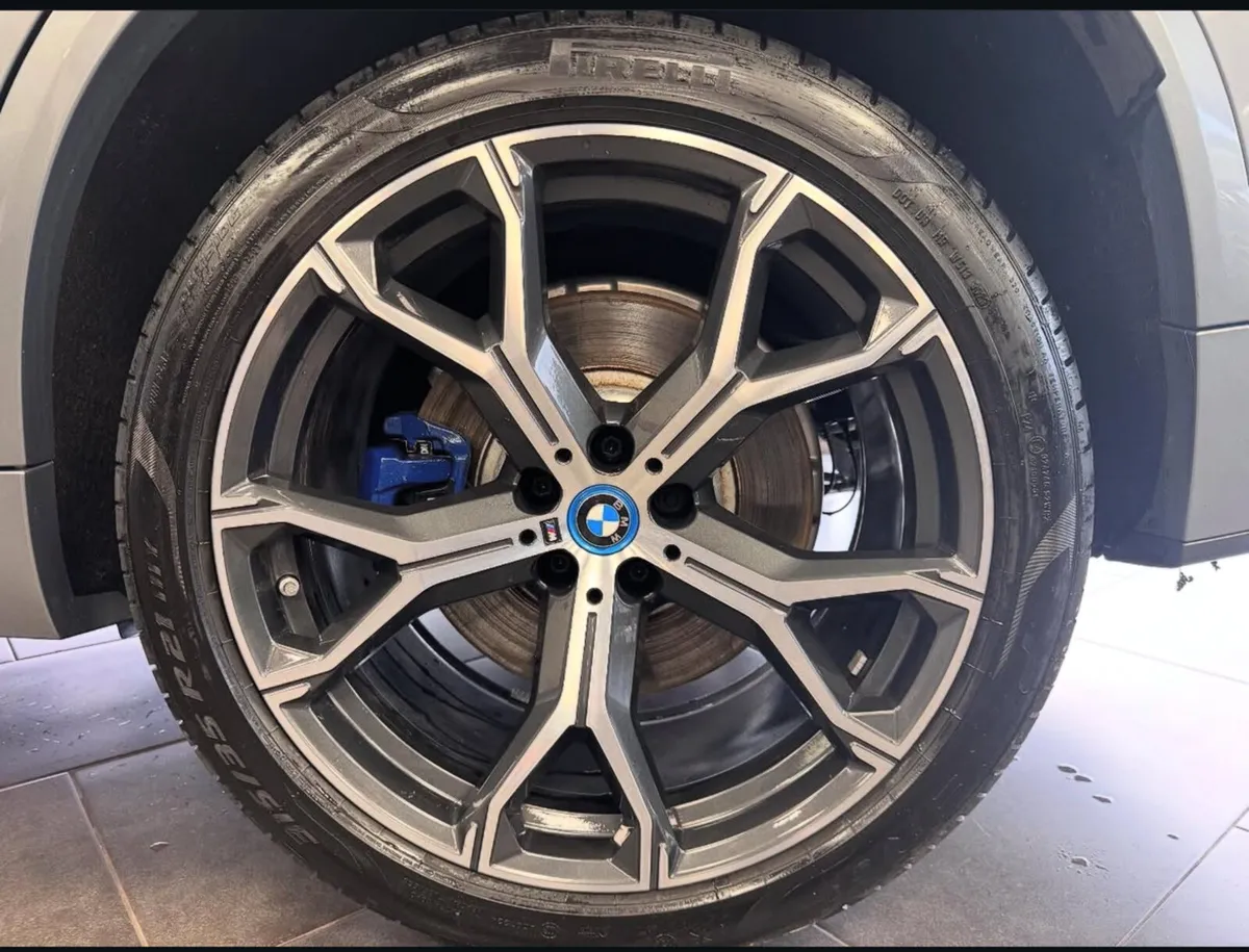 2024 Bmw X5 21 Inc Alloys and Tyres