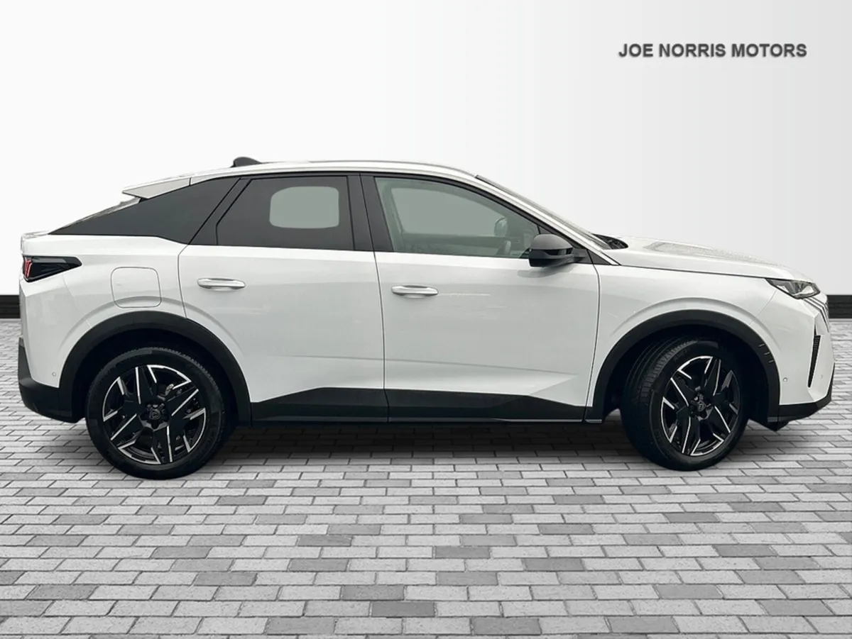 Peugeot 3008 STD ALLURE MHEV 136 E-DCC - Image 4