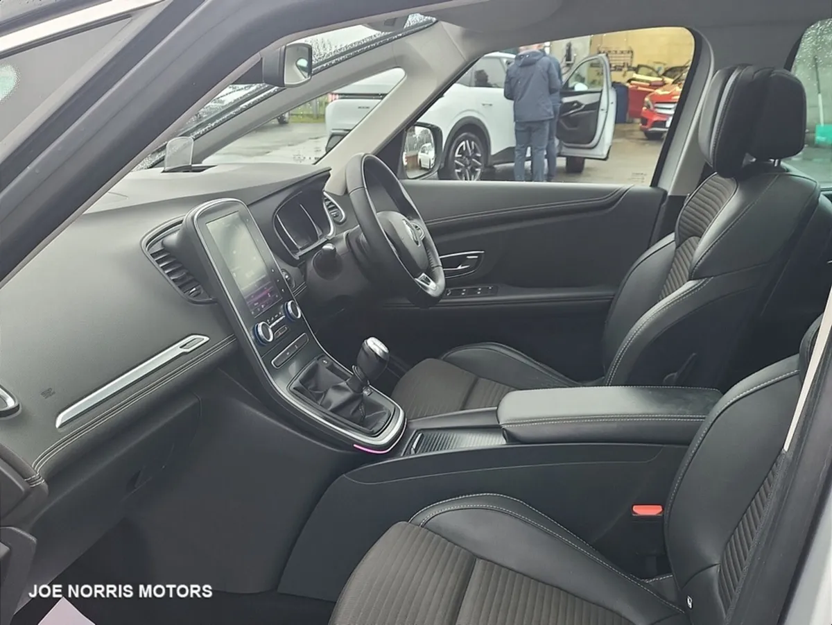 Renault Grand Scenic DYNAMIQUE S NAV LUXURY 7 SEAT - Image 4