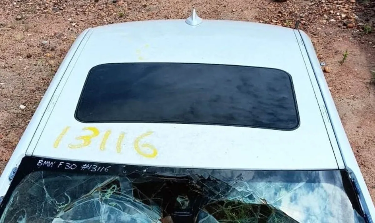 BMW F30 SUNROOF KIT FULL SKIN RETROFIT - Image 4