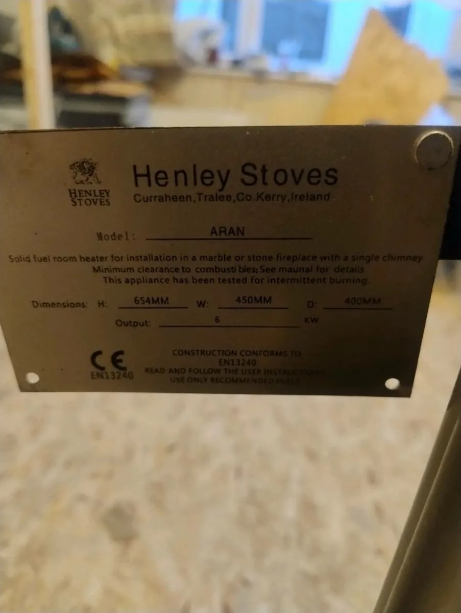 Henley stove with mantle and slate hearth - Image 4