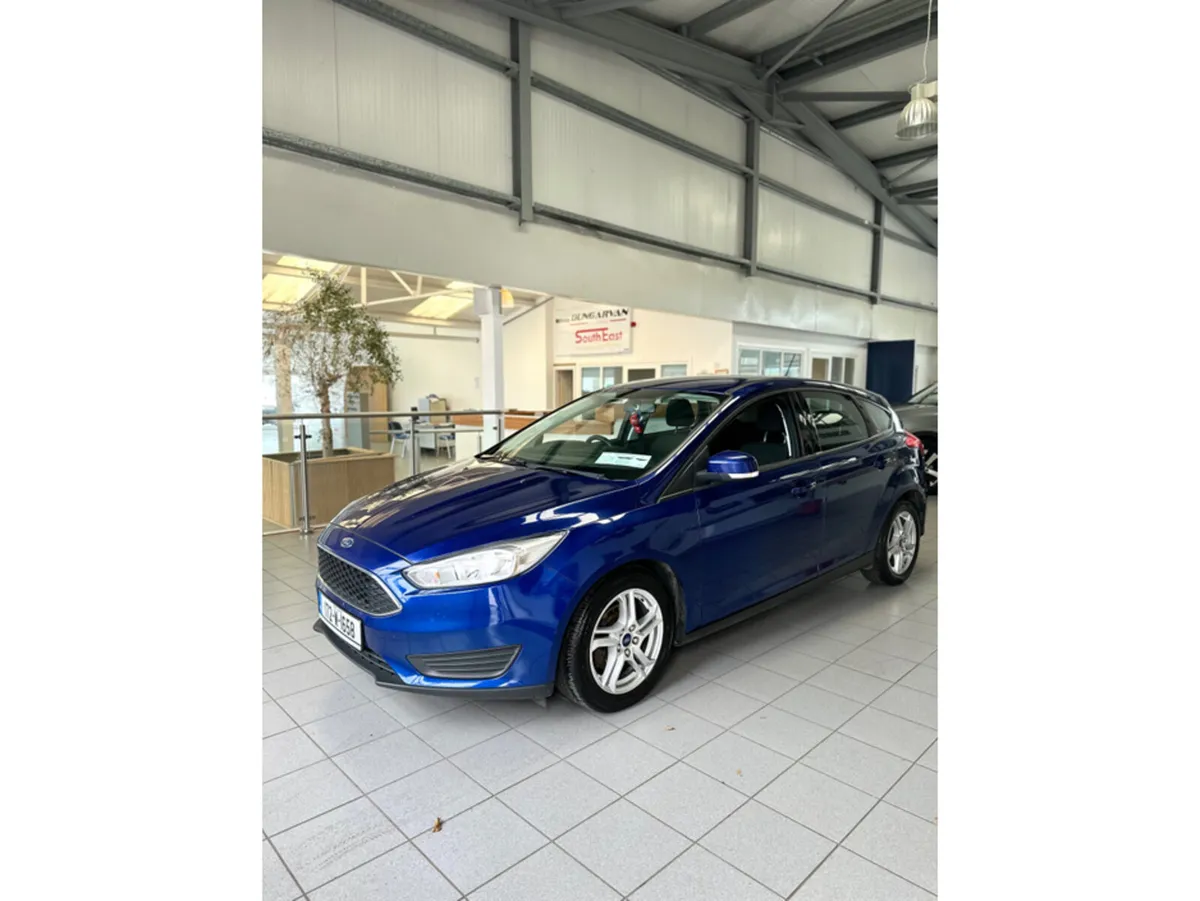 Ford Focus 1.5 TDCI STYLE ECONETIC 105PS 5DR - Image 3