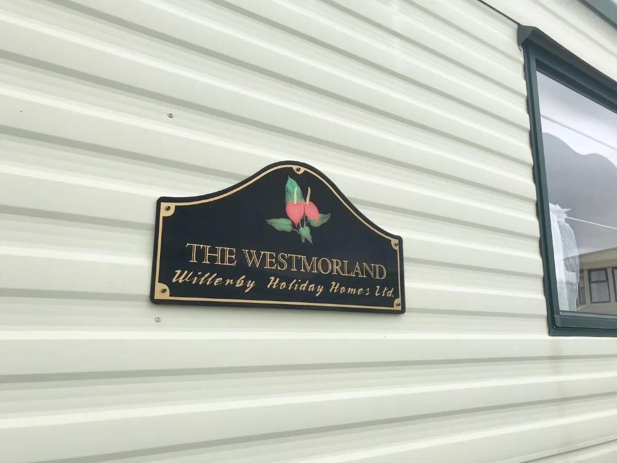 Two Bedroom Mobile Home Willerby Westmorland - Image 2