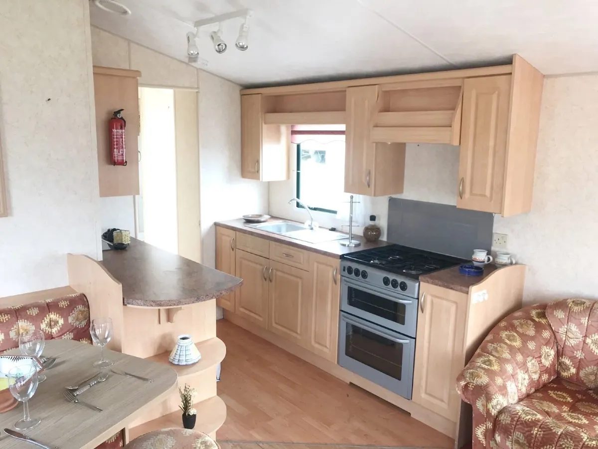 Two Bedroom Mobile Home Willerby Westmorland - Image 4