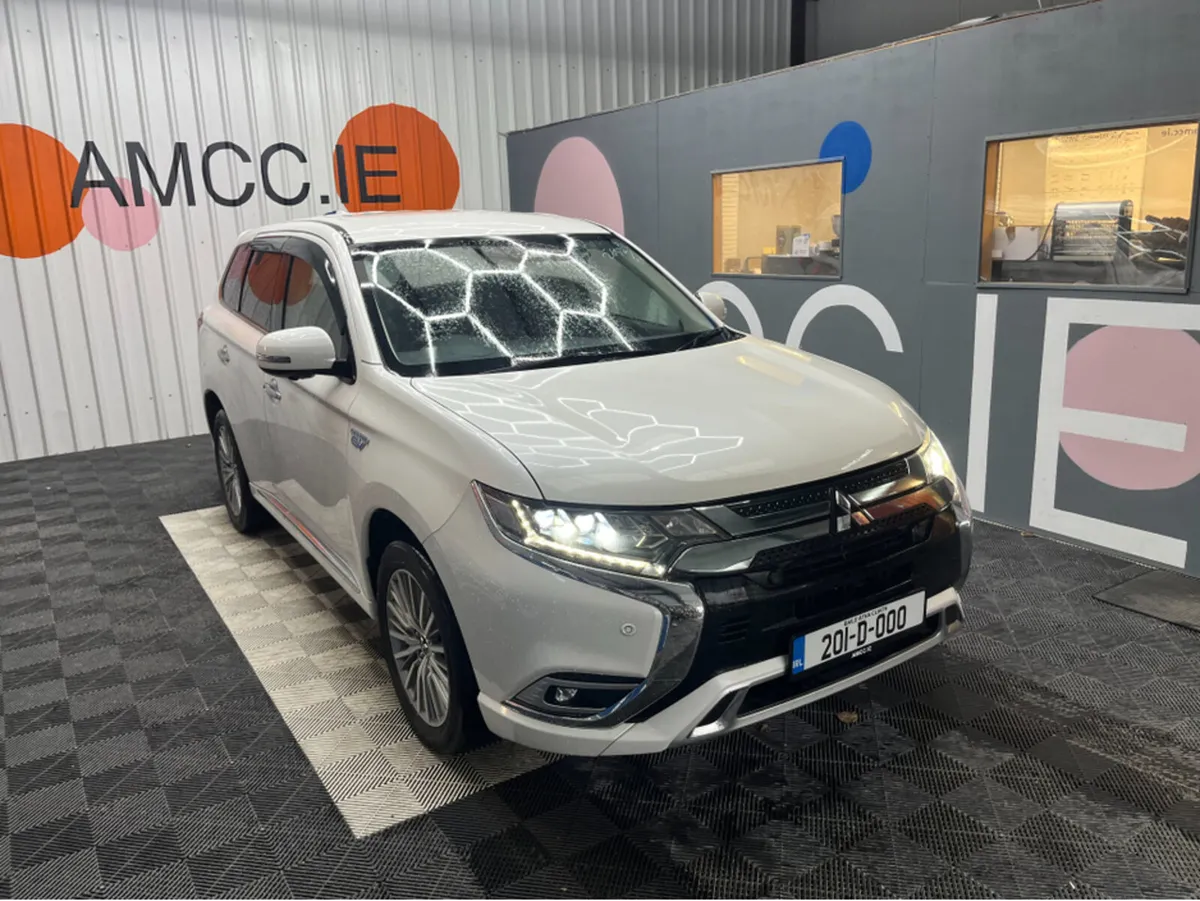 Mitsubishi Outlander €23950! 2020 MITSUBISHI OUTLA - Image 1