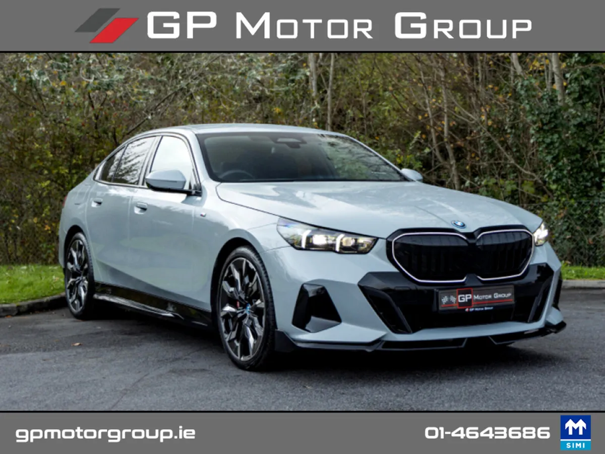 BMW 5-Series 550e 22.1kWh XDRIVE M SPORT PRO *REMA - Image 1