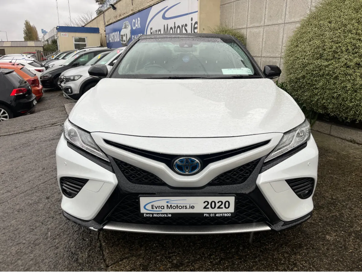Toyota Camry WS HYBRID AUTOMATIC 2.5 PETROL //MASS - Image 2