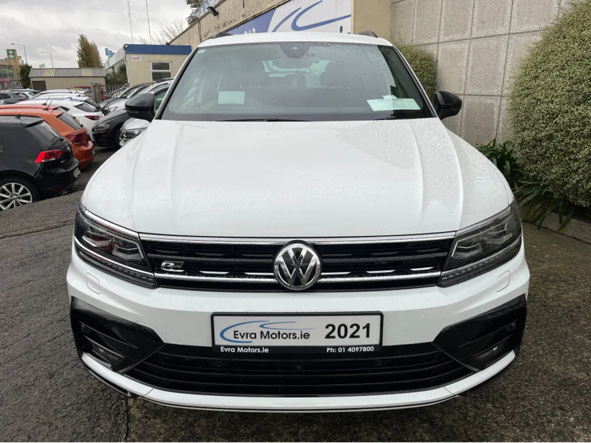 Volkswagen Tiguan R-LINE 4MOTION AUTOMATIC 2.0 DIE - Image 2
