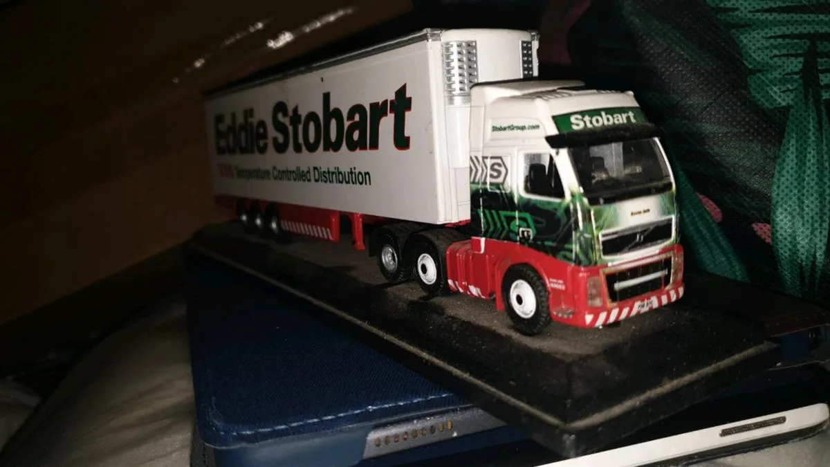 EIDDIE STOBART LORRY..DIE.CAST