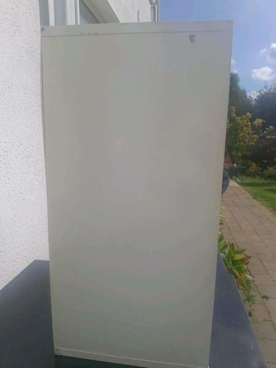 Bathroom Cabinet - Image 4