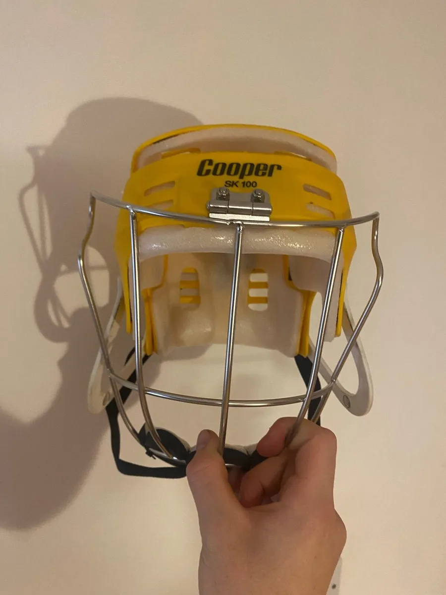 Cooper hurling helmet - Image 2