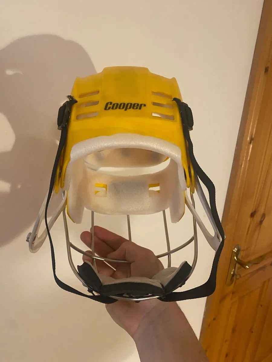 Cooper hurling helmet - Image 4