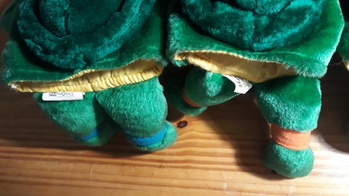 Vintage Teenage Mutant Ninja Turtles Puppets - Image 4