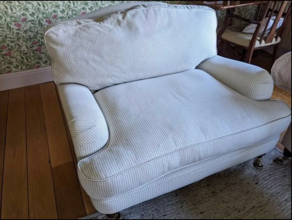 Laura Ashley Lynden Snuggler - Image 1