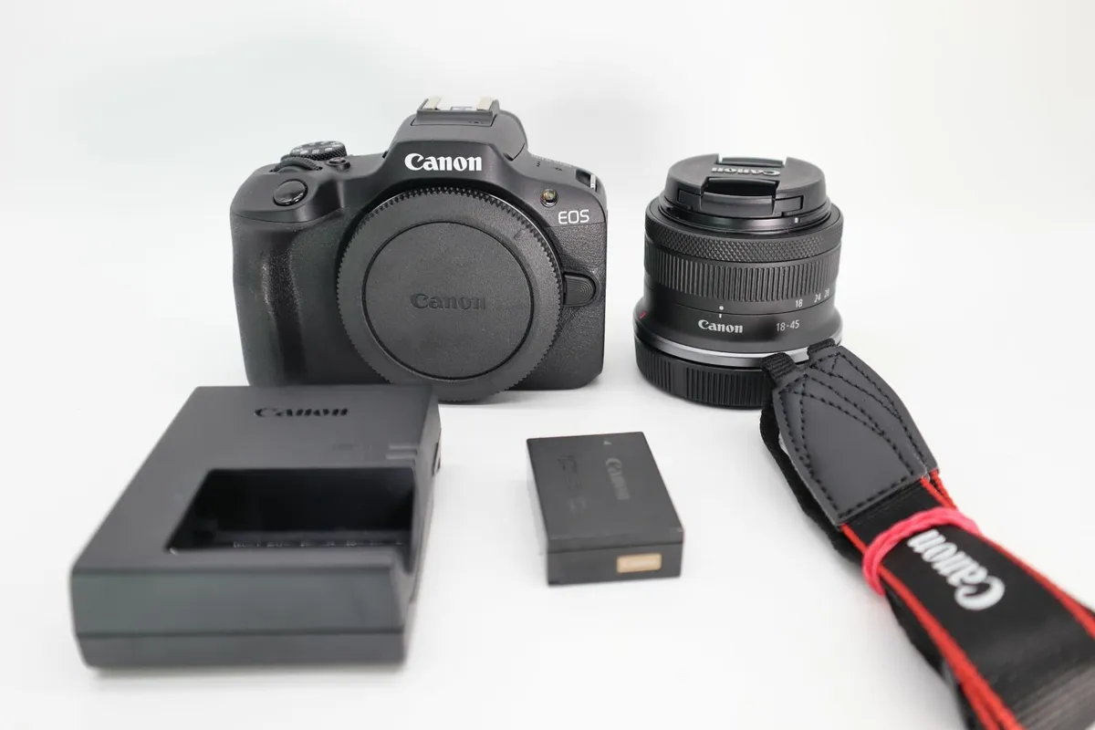 CANON EOS R100 MIRRORLESS & RF-S 18-45 IS STM LENS - Image 1