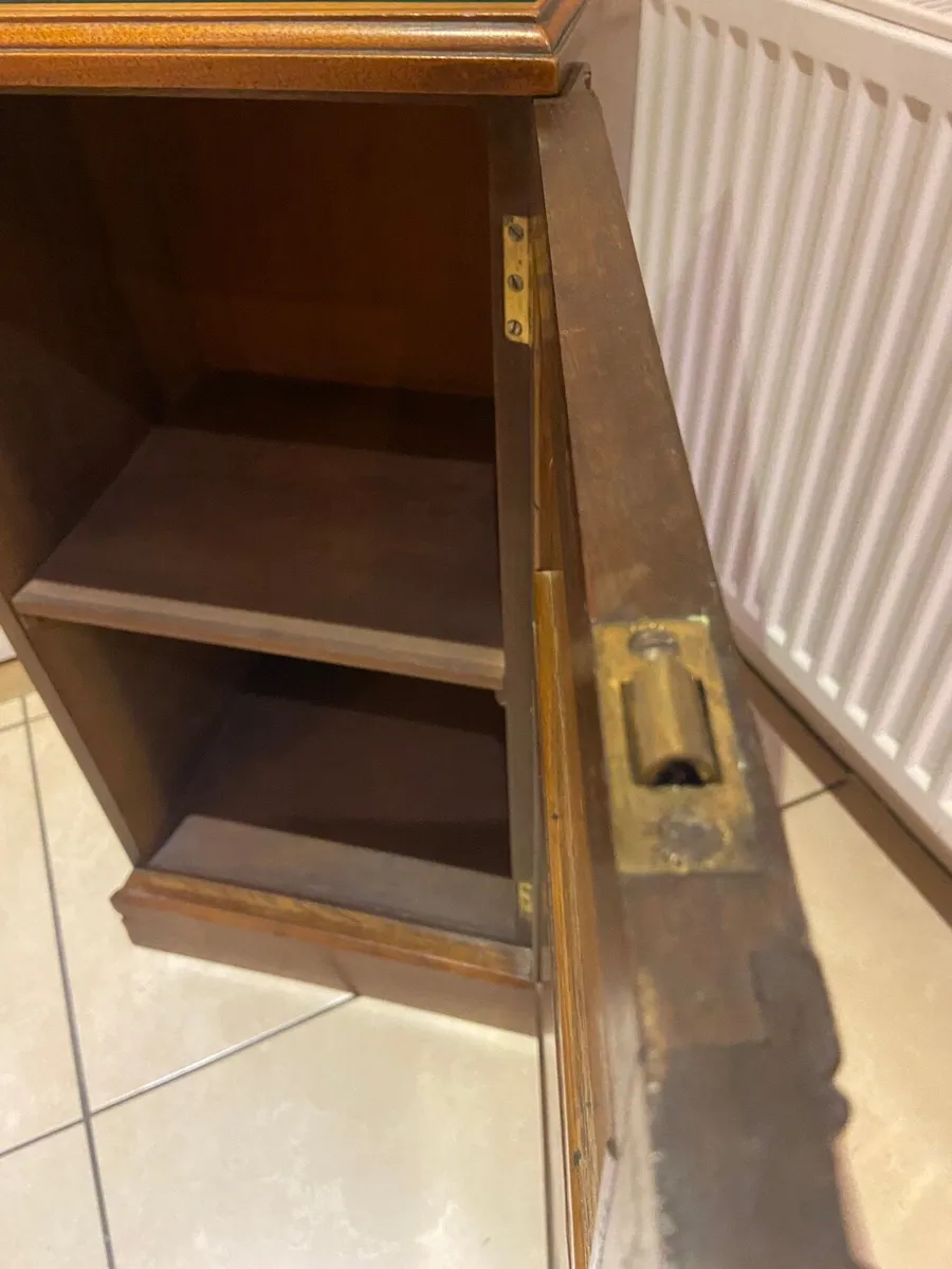Victorian bedside table locker - Image 4