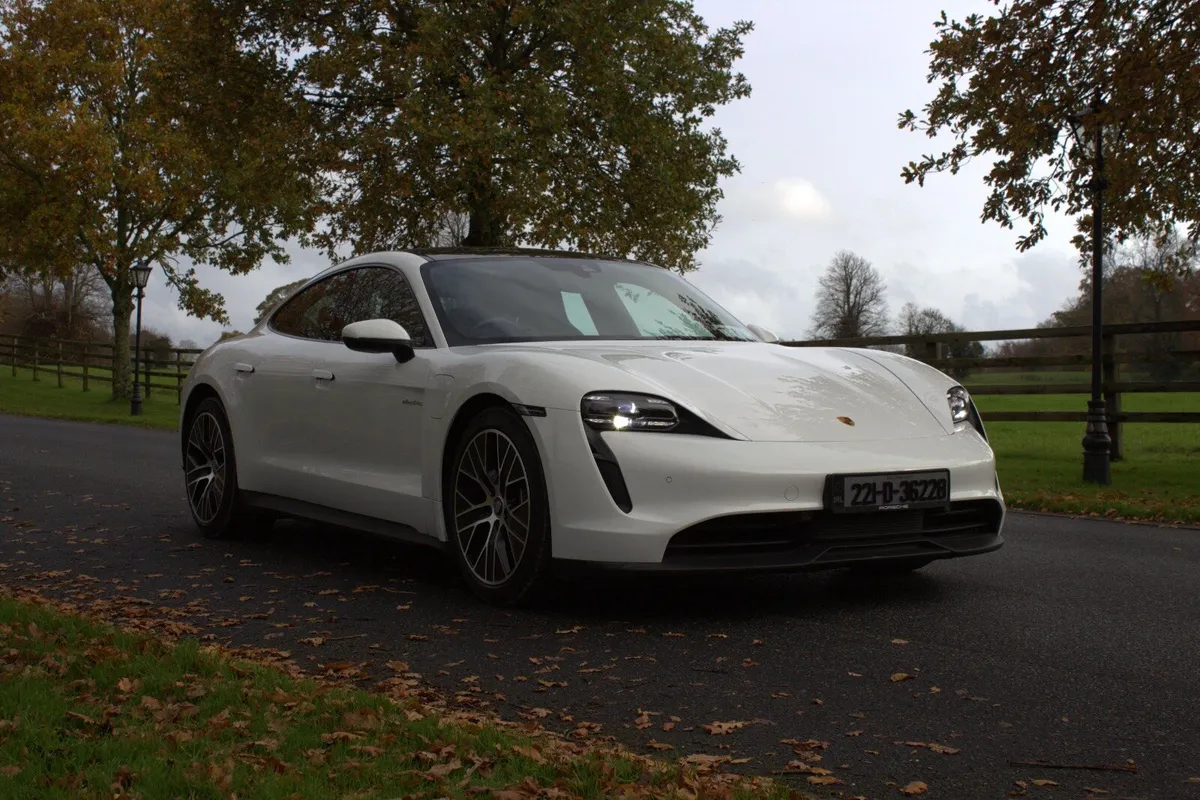 221 Porsche Taycan - Image 2
