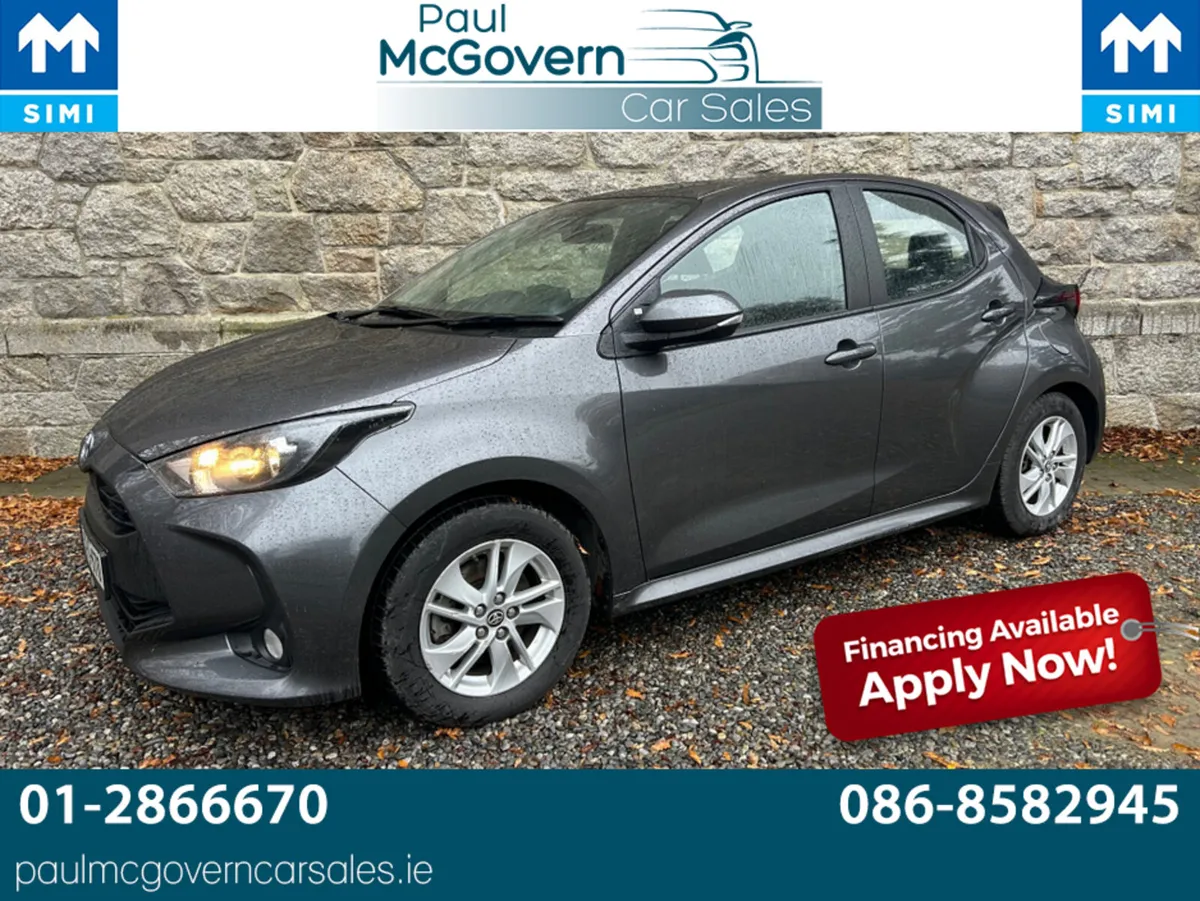 Toyota Yaris 1.5 HYBRID LUNA 4DR AUTO - Image 1