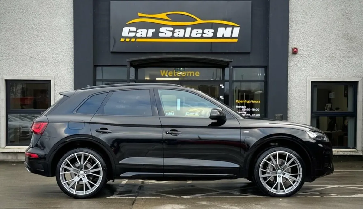 2.0 TDI 40 S line SUV 5dr Diesel S Tronic quattro - Image 3