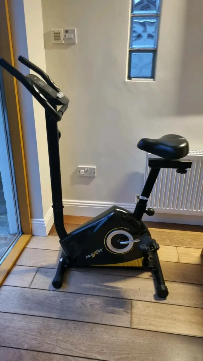 Exercise bike - Image 1