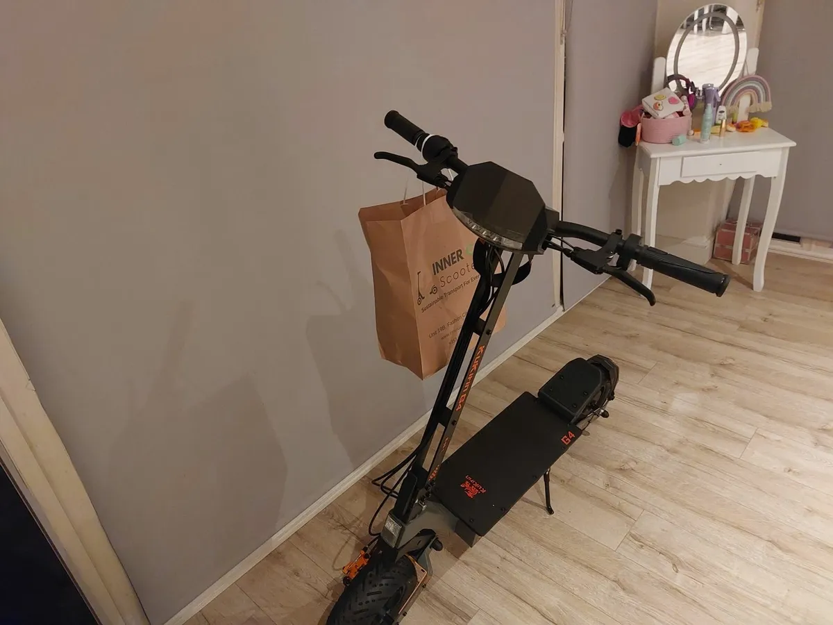 Scooter - Image 3
