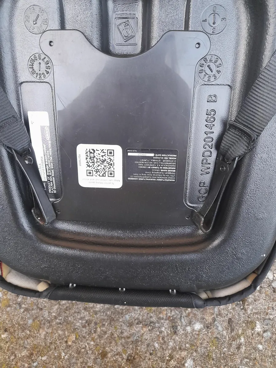 Isofix booster seat - Image 4