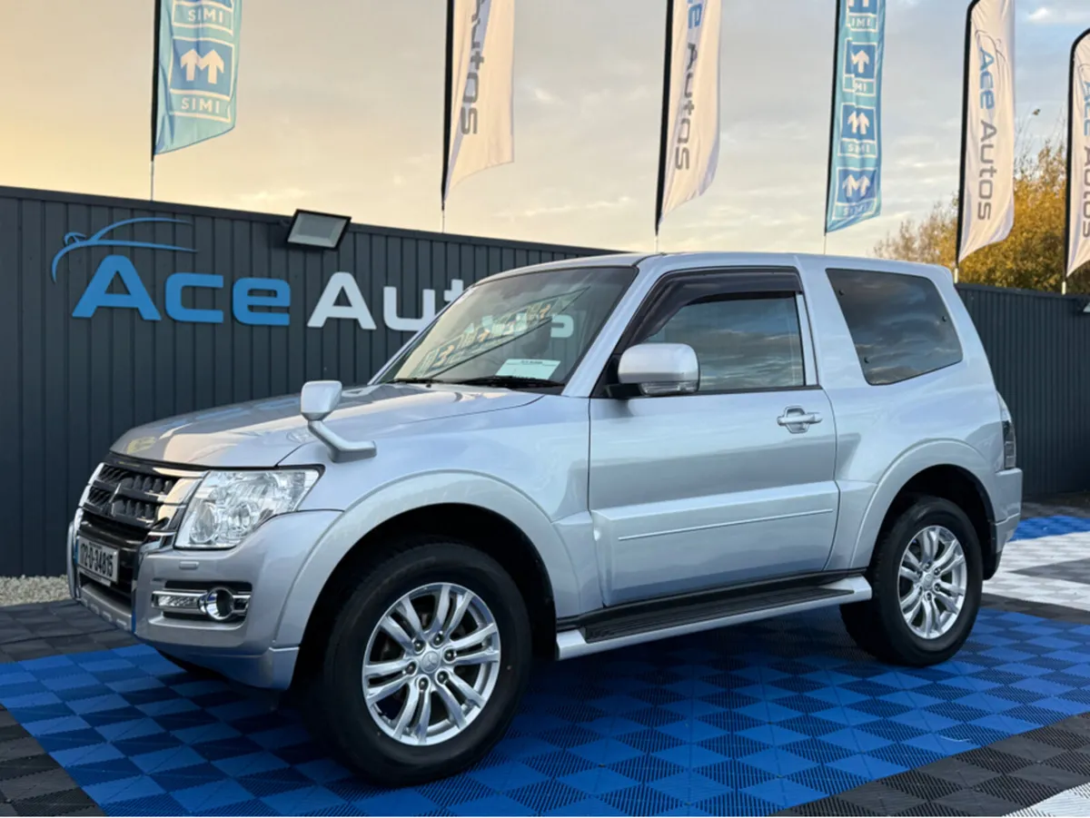 Mitsubishi Pajero 3.2 DIESEL - 4X4 - 2 SEATER - AU - Image 4