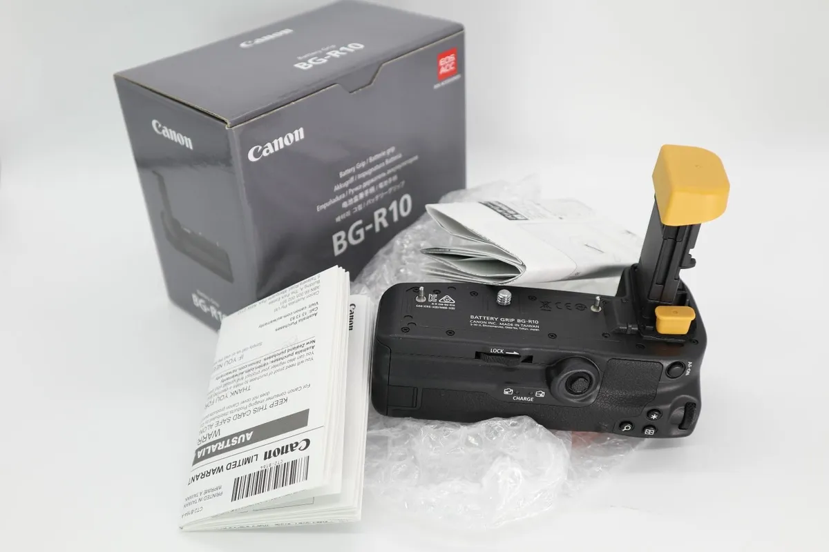 CANON BG-R10 BATTERY GRIP (EOS R5, R5C, R6, R6 II) - Image 1