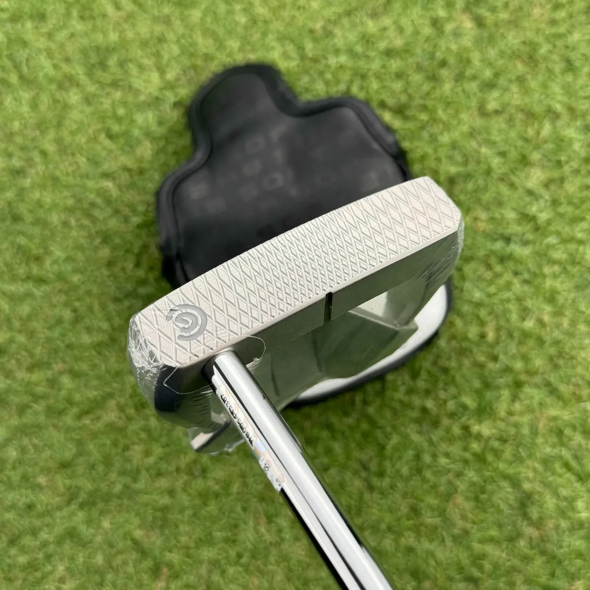New Cleveland HB Soft 2 #15 Putter / 34″ - Image 3